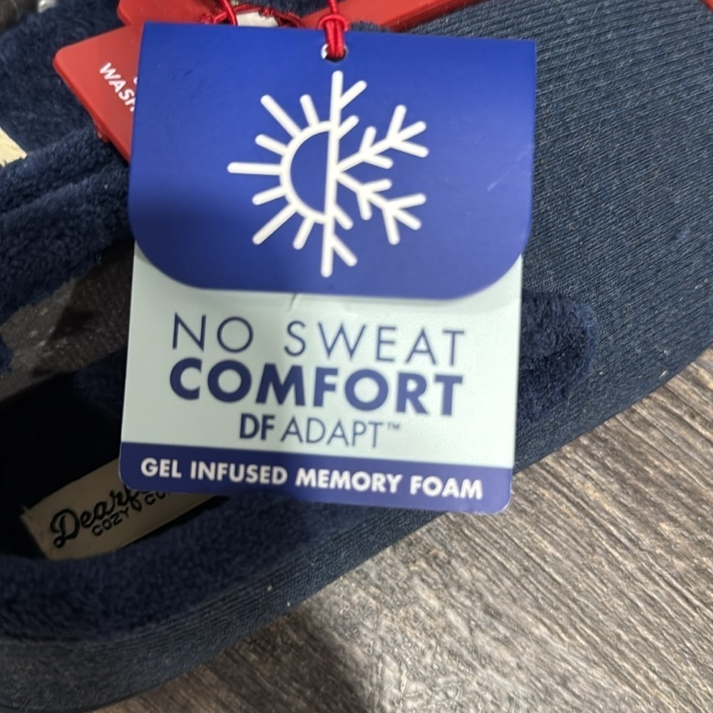 Gel infused memory foam knit slippers - Picture 5 of 9